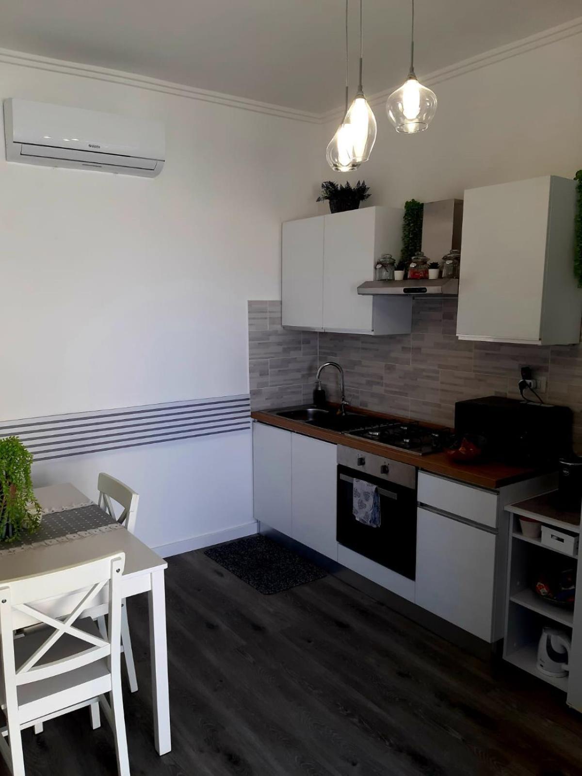 Sweet Home Fco Airport Roma Фиумичино Екстериор снимка